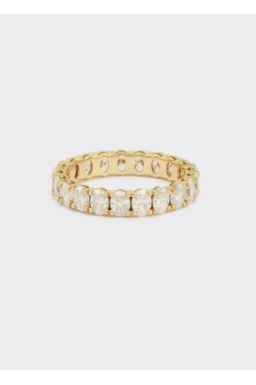 The La Dix ring, in 18k yellow gold, full band set with oval diamonds.