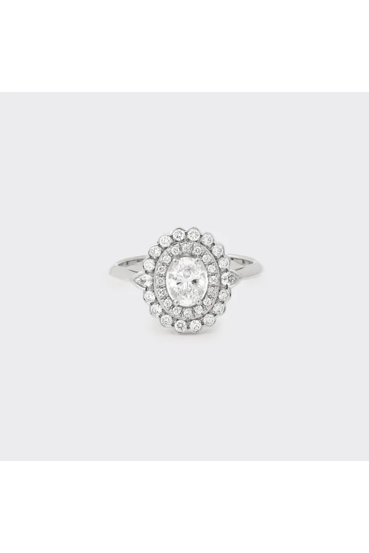 Bague de Fiançailles Sertie Anneau fin or blanc 18 carats Brillant Diamant naturel taille Ovale monture Halo Bague de Fiançailles Sertie Anneau fin or blanc 18 carats Brillant Diamant naturel taille Ovale monture Halo