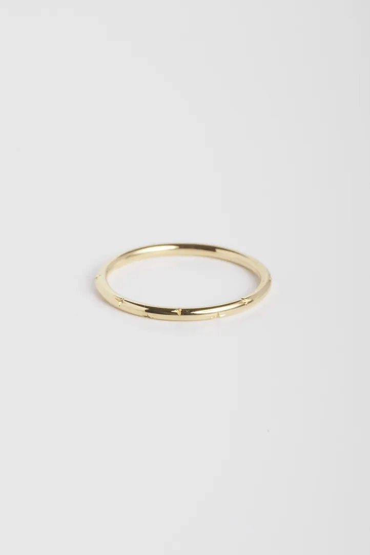 Bague Jonc Mini anneau or jaune 18 carats Poli Sans pierre Bague Jonc Mini anneau or jaune 18 carats Poli Sans pierre