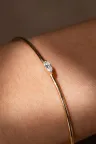 Bracelet jonc or jaune serti diamant marquise Hana Bracelet jonc or jaune serti diamant marquise Hana