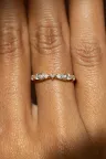Bague demi-tour or blanc solitaire épaulé diamant Rebecca Bague demi-tour or blanc solitaire épaulé diamant Rebecca