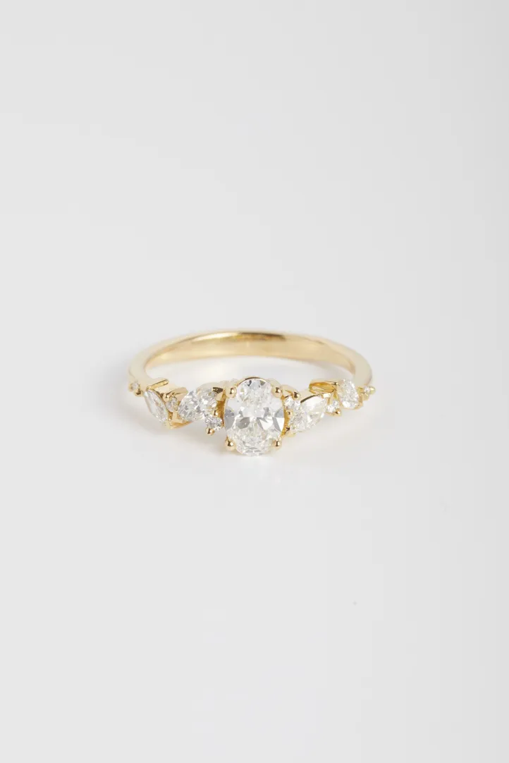 Ring Rania L in yellow gold Ring Rania L in yellow gold