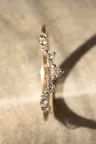 Alliance courbée or blanc pavé diamant Sophie Alliance courbée or blanc pavé diamant Sophie