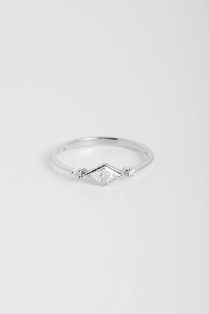 Bague de Fiançailles Sertie Mini anneau or blanc 18 carats Brillant Diamant naturel monture Solitaire épaulé