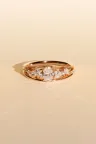 Bague de Fiançailles Sertie Anneau fin or rose 18 carats Brillant Diamant naturel taille Ovale monture Halo Bague de Fiançailles Sertie Anneau fin or rose 18 carats Brillant Diamant naturel taille Ovale monture Halo