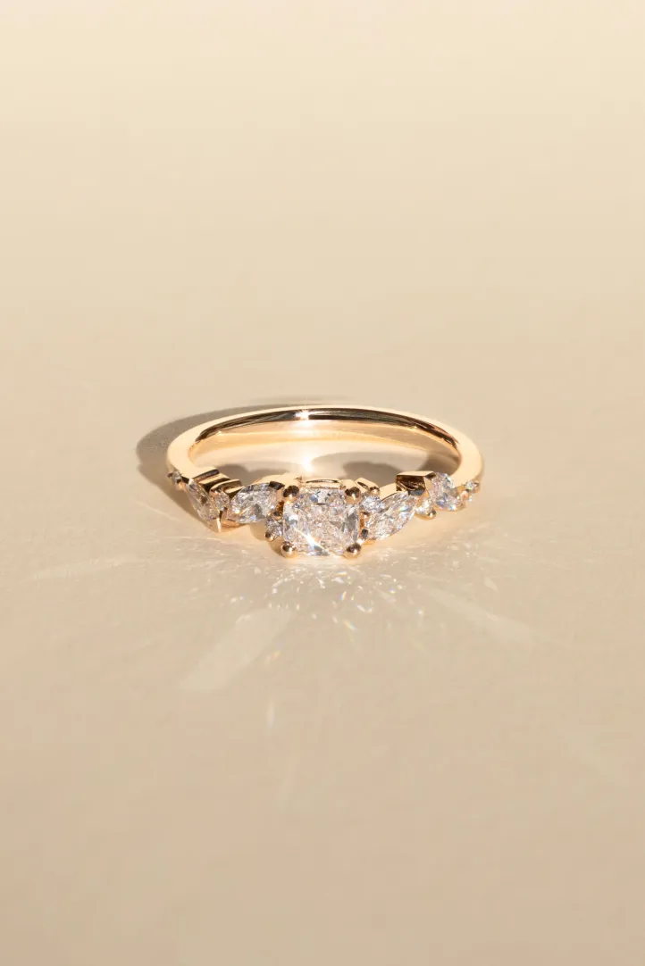 Ring Rania Coussin in pink gold Ring Rania Coussin in pink gold