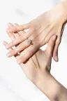 Bague Fiançailles or rose halo diamant ovale Aïda L