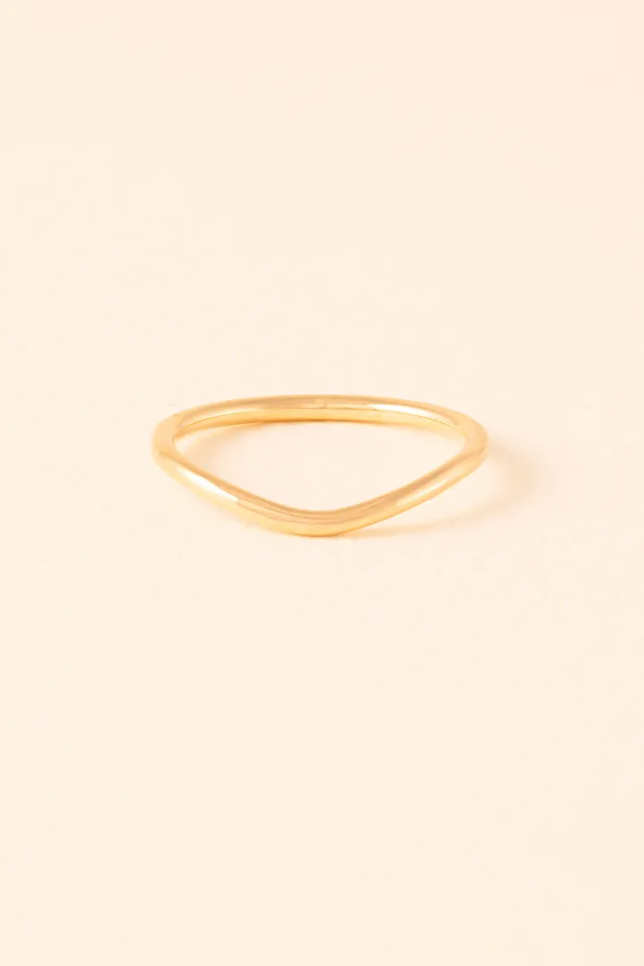 Leila Buecher - curved wedding band Leila Buecher - curved wedding band