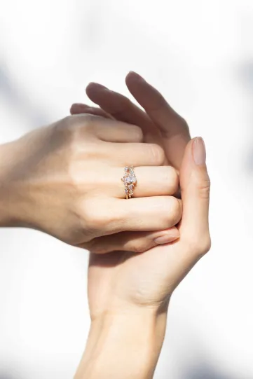 <p>The Rania L and Agathe ring combo in 750‰ rose gold.</p>