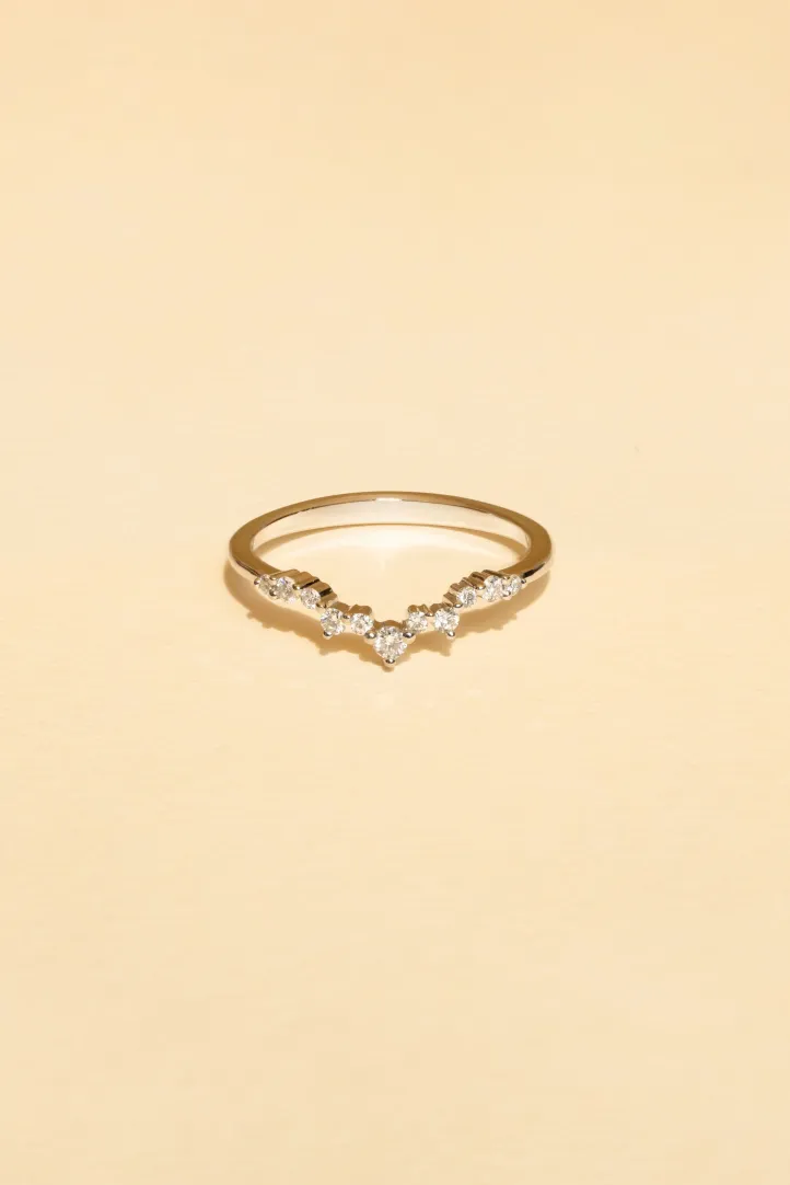 Ring Petite Lumière in white gold