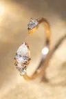 Bague ouverte or rose toi et moi diamant poire Gwen M Bague ouverte or rose toi et moi diamant poire Gwen M