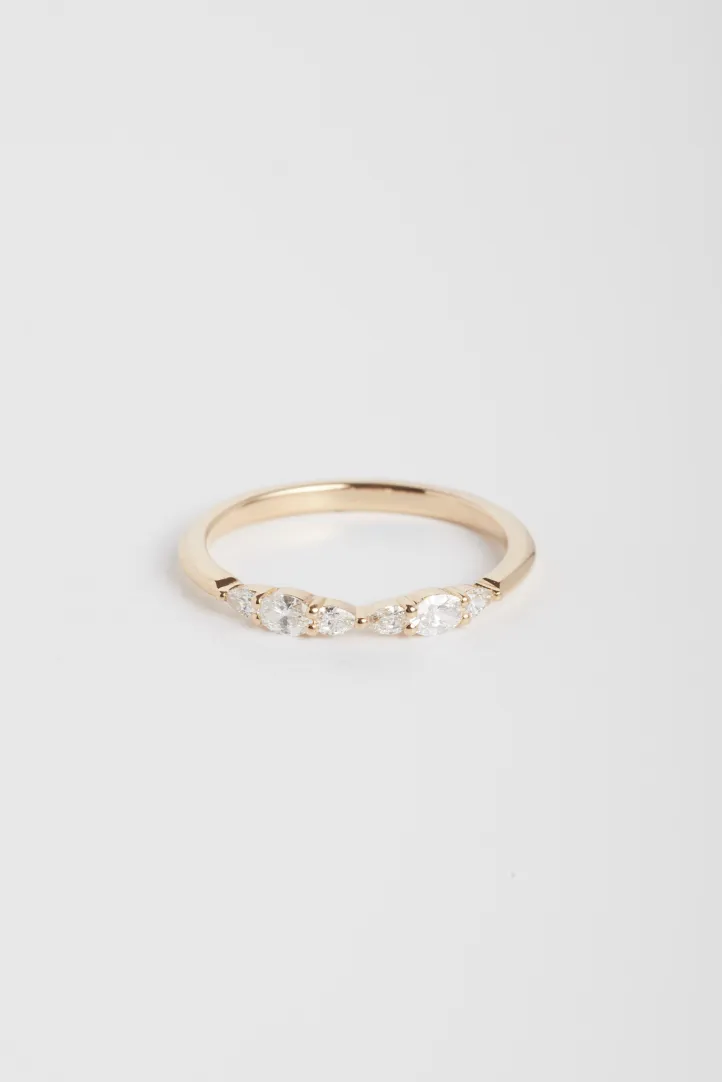 Ring Loulou in yellow gold Ring Loulou in yellow gold