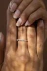 Bague demi-tour or jaune solitaire épaulé diamant marquise Salomé Bague demi-tour or jaune solitaire épaulé diamant marquise Salomé
