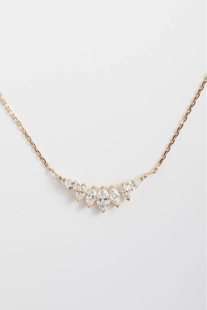 Collier Chaîne avec pendentif Serti or jaune 18 carats Poli Diamant naturel Collier Chaîne avec pendentif Serti or jaune 18 carats Poli Diamant naturel
